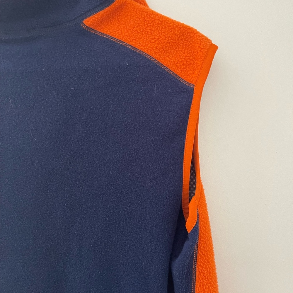 Patagonia Bright Orange Fleece Vest - Picture 10 of 10
